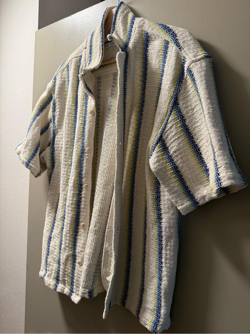 Men's Short-Sleeve Striped Knit Shirt Jacket - Cream with Blue & Yellow Stripes